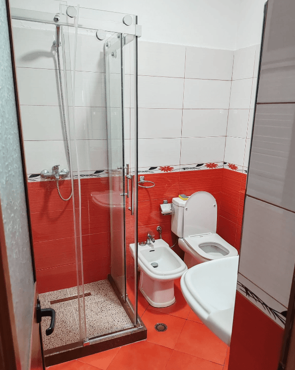Apartament 1+1 Me Qira në Rruga 5 Maji, Tiranë - 540€ | 75 m² 4