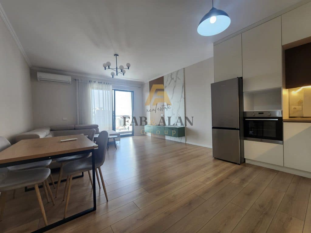 Apartament me qira te Farmacia 10, Kompleksi Arlis 4