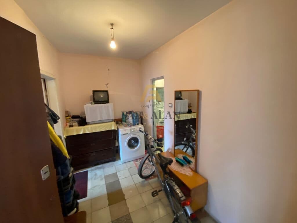 APARTAMENT 1+1 PER SHITJE TEK KRYQEZIMI I OXHAKUT! 3