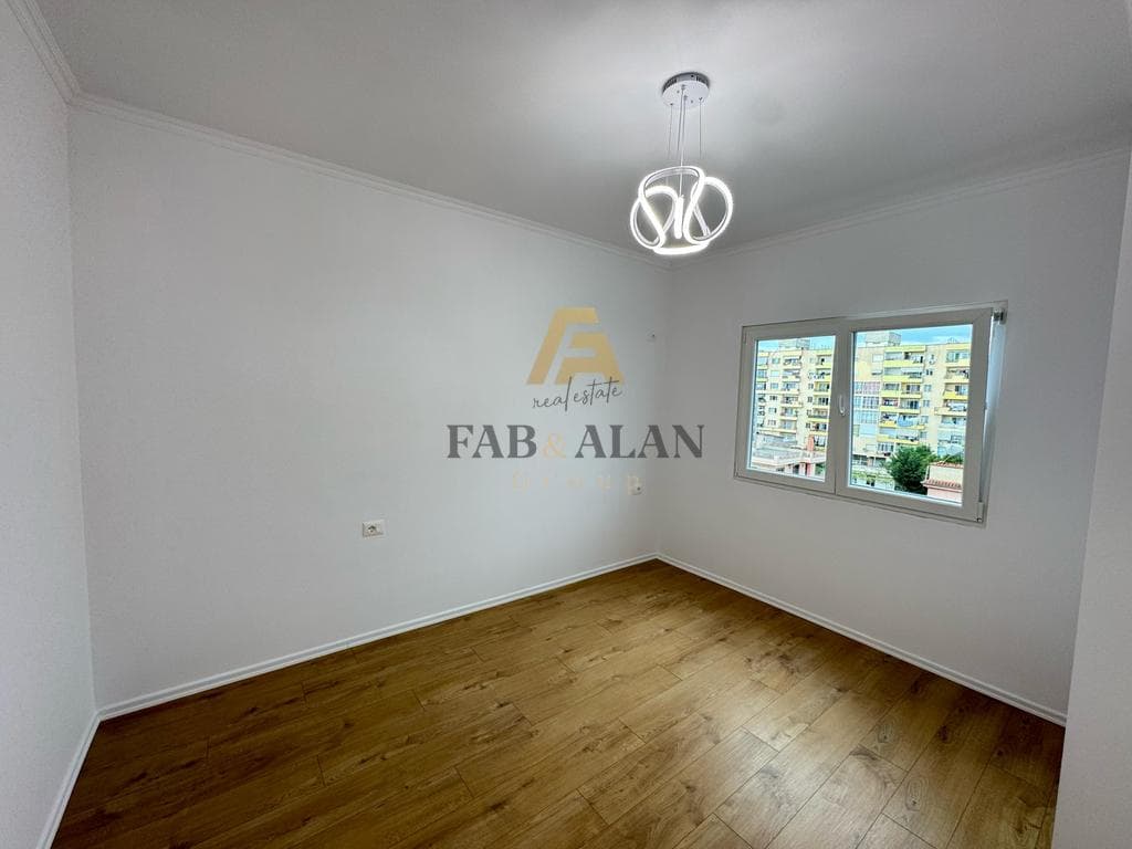 NE ASTIR TEK 2 PALMAT APARTAMENT 1+1 PER SHITJE! 3