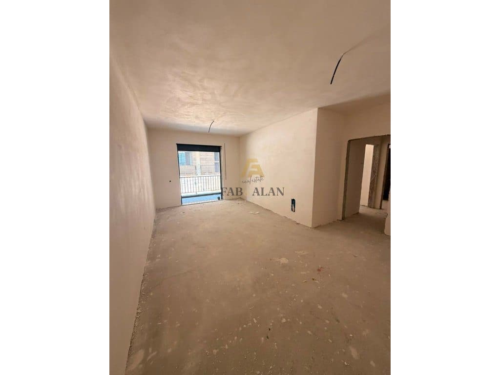 🏠 SHITET APARTAMENT 2+1+2 – PASKUQAN 4