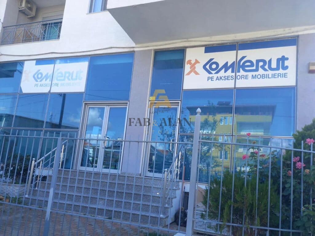 DYQAN ME QERA - FUSHE MEZEZ, RRUGA DYTESORE TIRANE DURRES, KM2