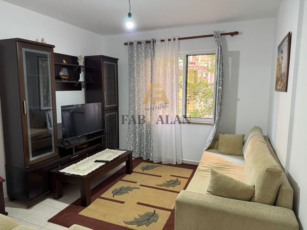 NE LAPRAKE APARTAMENT 2+1+2 PER QERA!