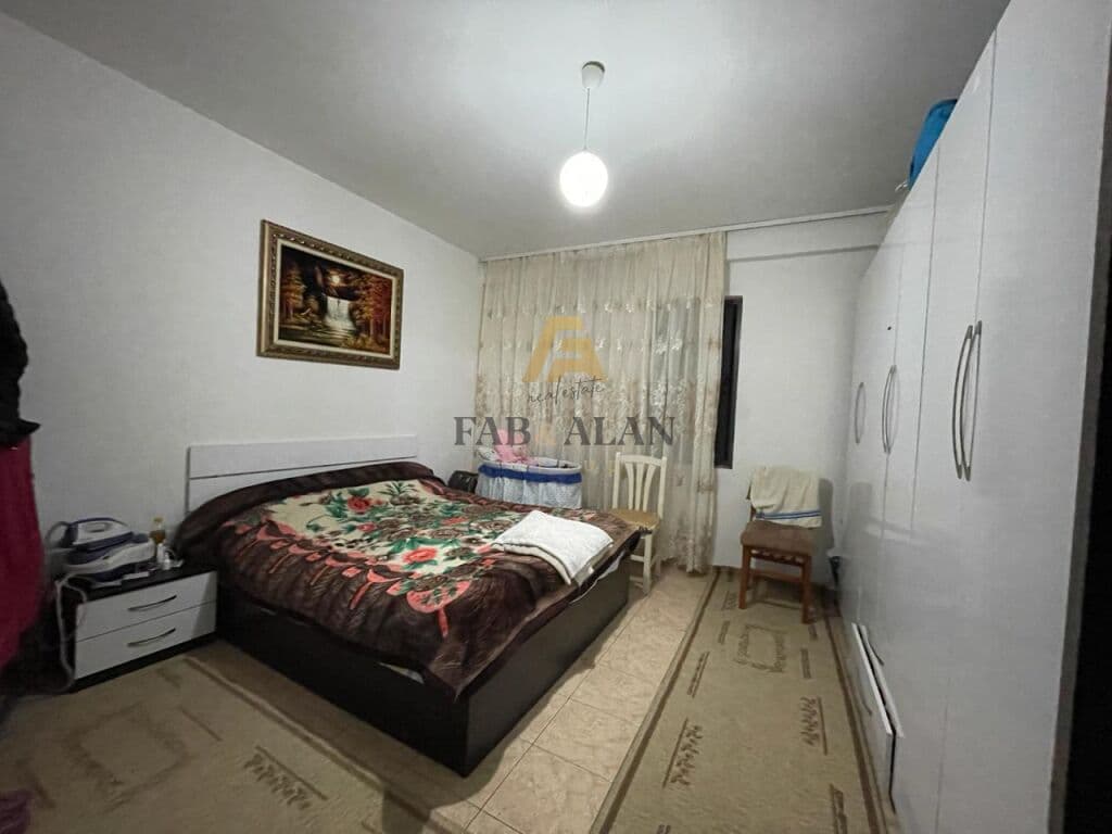 APARTAMENT 2+1 PER SHITJE TEK SPITALI AMERIKAN 2! 3