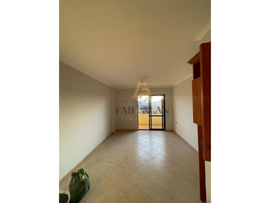 NE LAPRAKE APARTAMENT 2+1 PER SHITJE! 4