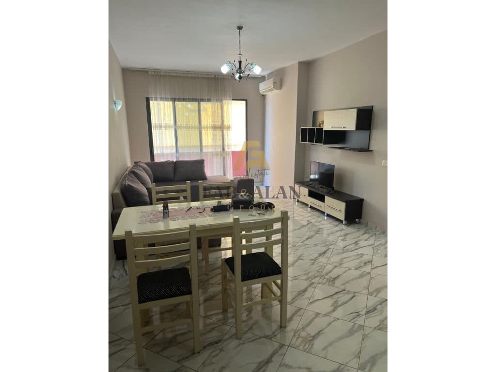 NE YZBERISHT TEK BAR UNIK, APARTAMENT 2+1+DEPO PER QERA! 3
