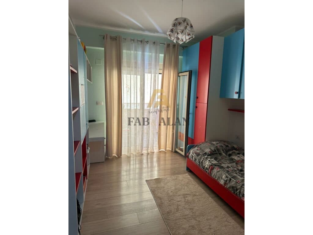 APARTAMENT 2+1 PER SHITJE NE VLORE! 4