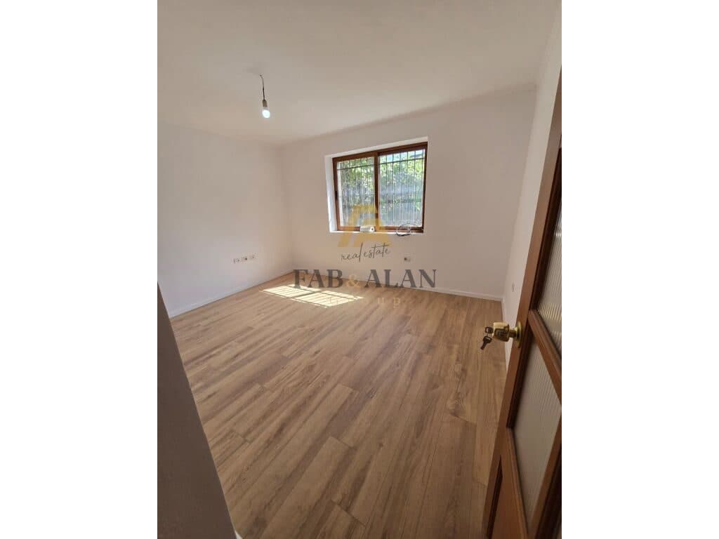 TEK ALI DEMI (ISH FUSHA) APARTAMENT 2+1 PER SHITJE+GARAZHD!
