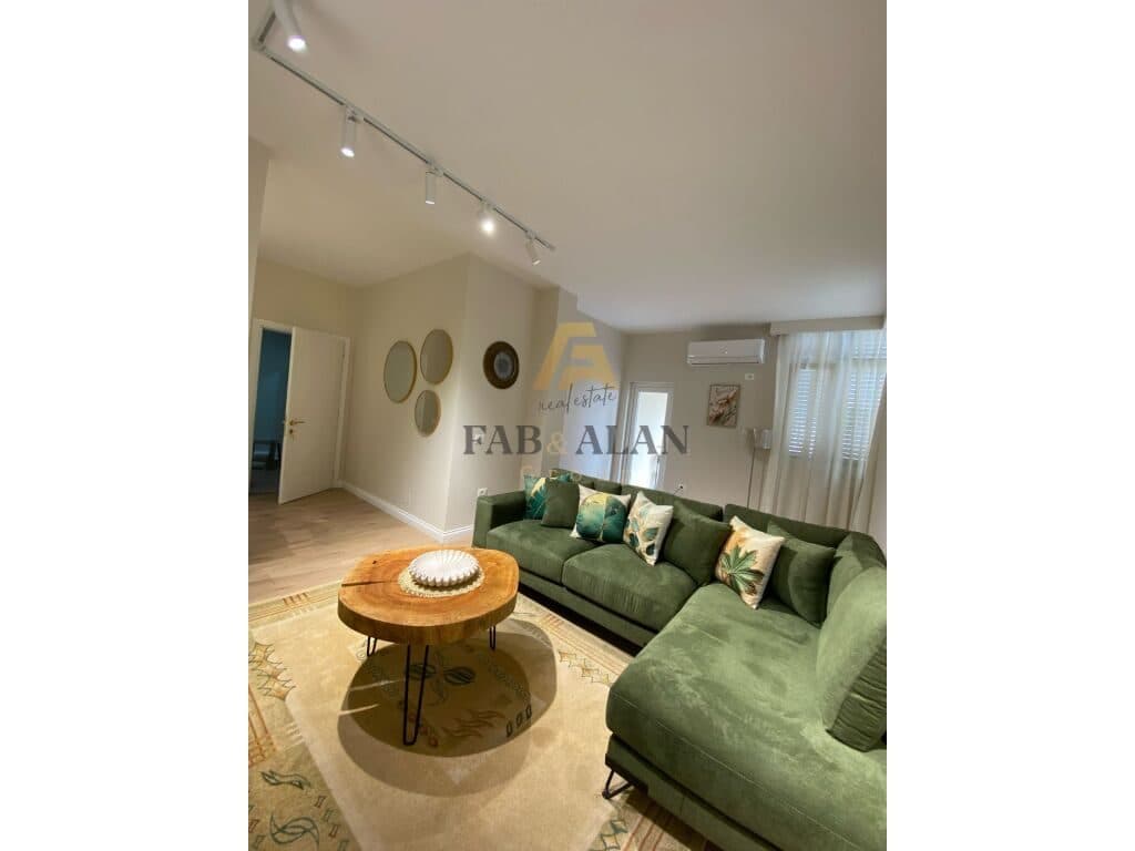 NE QENDER TE TIRANES APARTAMENT 1+1 PER QERA!