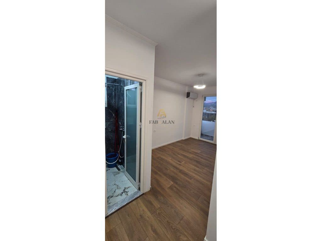 PRANE PROKURORISE SE TIRANES APARTAMENT 2+1+2 PER SHITJE! 4