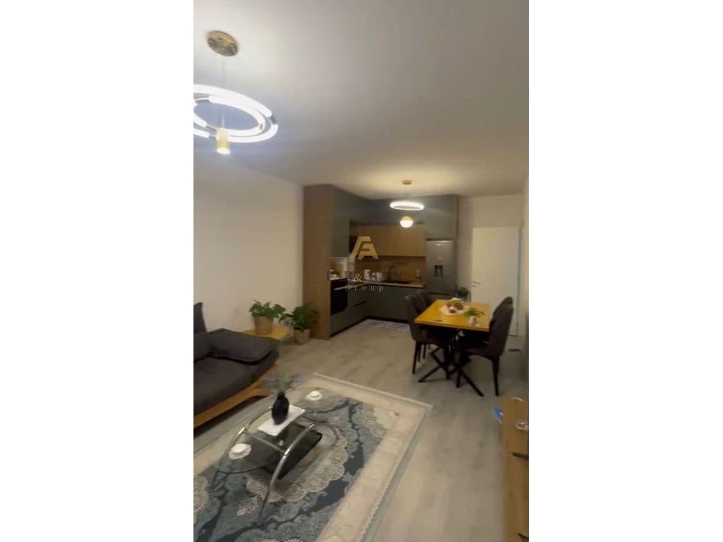 Shitet Apartament 2+1, plotësisht i mobiluar UNIVERS CITY QTU 2