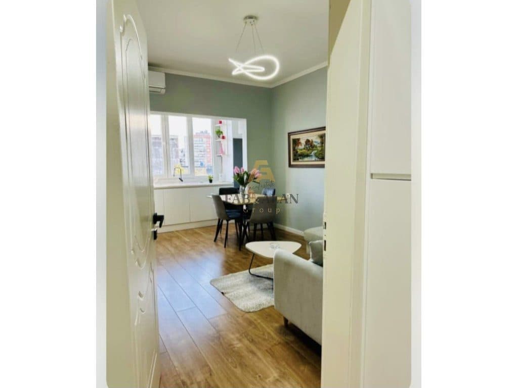 Apartament 2+1 Për Shitje në Ali Demi, Tiranë - 210,000€ | * Apartamenti është i ndarë në 2 njësi 1+1
