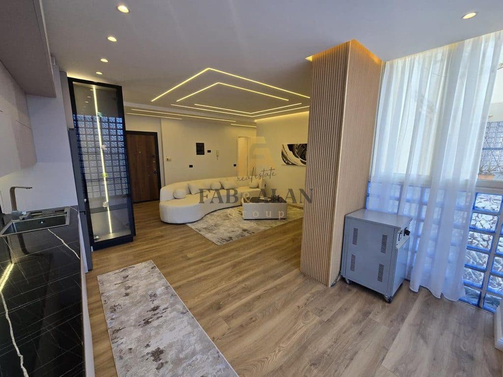 PRANE RRUGES SE KOSOVAREVE SUPER APARTAMENT 2+1+2 PER SHITJE! 3