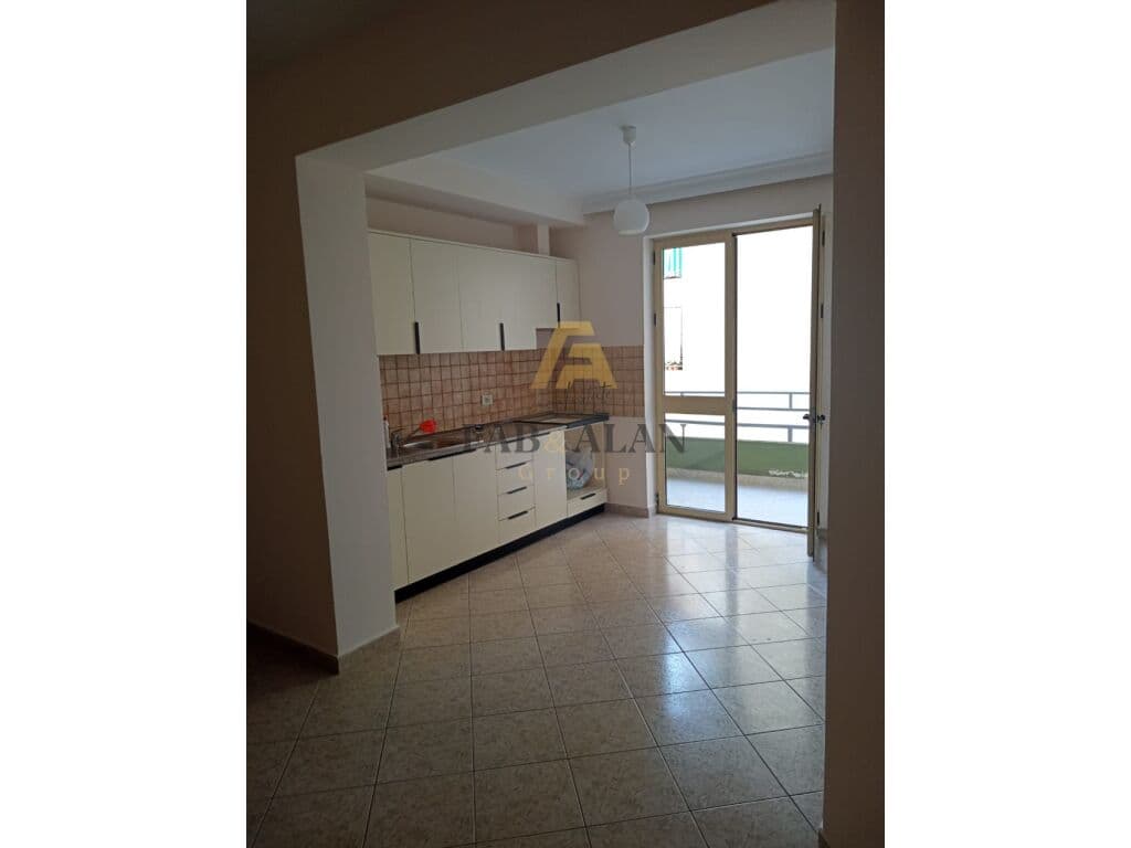 TE MYSLYM SHYRI APARTAMENT 1+1 PER QERA ! 2