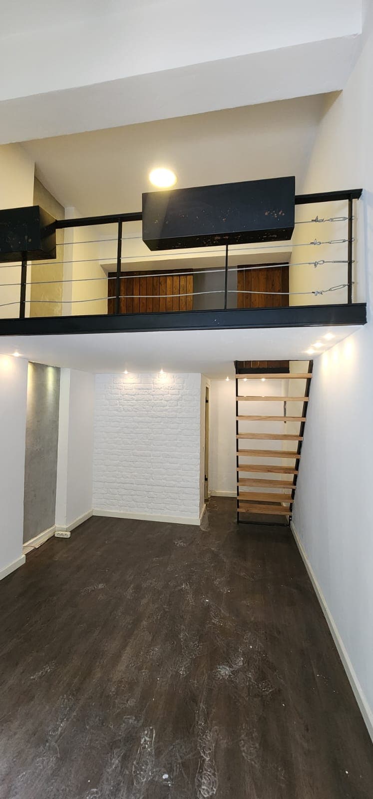 Duplex Për qera në Rruga Barrikadave, Tirana - 640€ | 20 m² 2