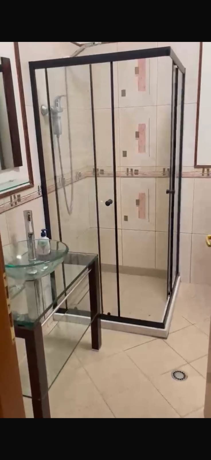 Apartament 2+1+2 Me Qira te Liceu Artistik, Tiranë - 1300€ | 130 m² 4