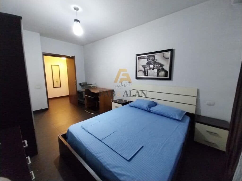 TEK ZOGU I ZI APARTAMENT 2+1+2 PER SHITJE 2