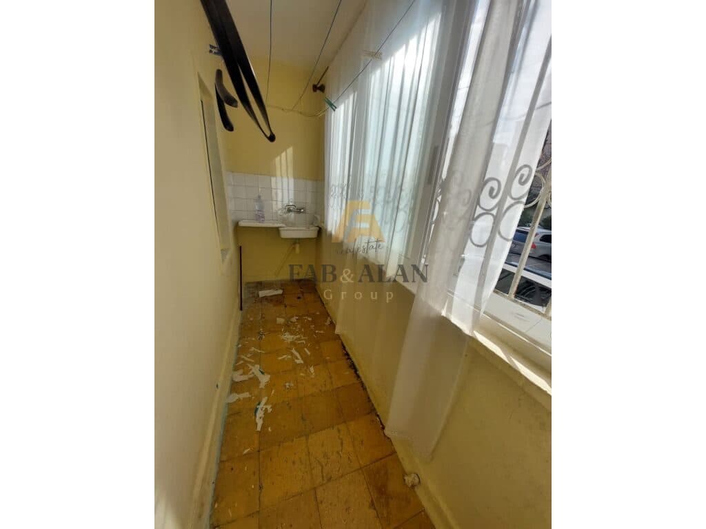 TEK ALI DEMI APARTAMENT 2+1 PER SHITJE! 3