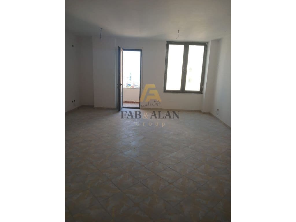 APARTAMENT 2+1+2 ME PAMJE NGA DETI NE SHITJE TEK VOLLGA NE DURRES! 4