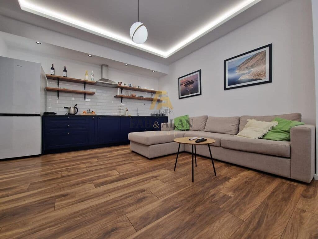 APARTAMENT 2+1 PER SHITJE NE VLORE! 2