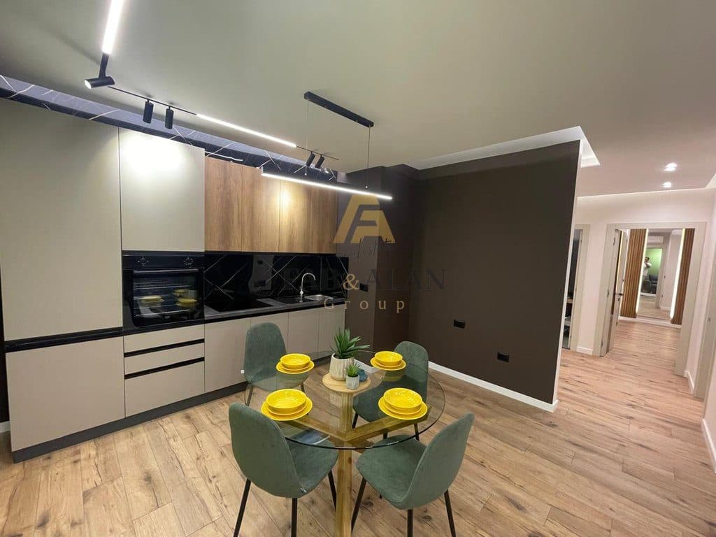 TEK RRUGA E KOSOVAREVE APARTAMENT 2+1 ME QERA! 3
