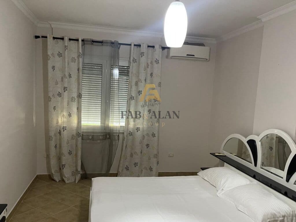 TEK ZOGU I ZI APARTAMENT 1+1 PER QERA! 3