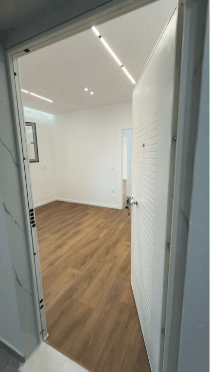 🏡 SHITET APARTAMENT 2+1+2 – TIRANË