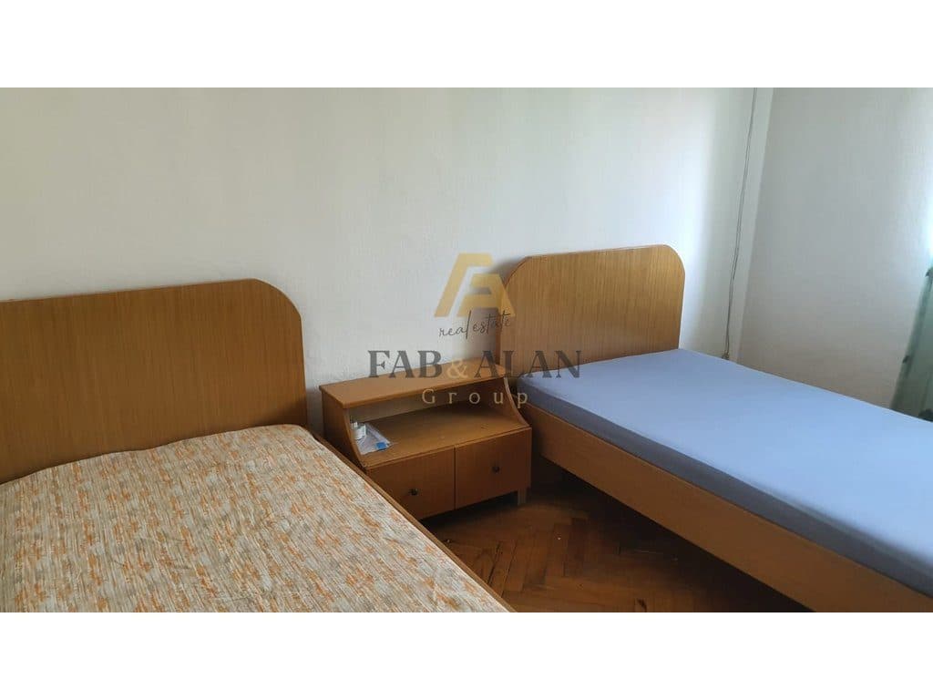 TEK RRUGA BARDHYL APARTAMENT 1+1 PER QERA! 3