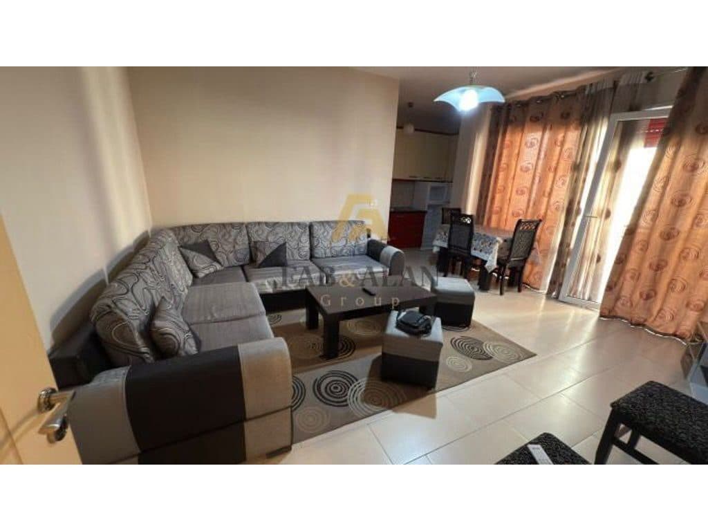 TEK RRETHI I PARE I ASTIRIT APARTAMENT 2+1+2 PER QERA!