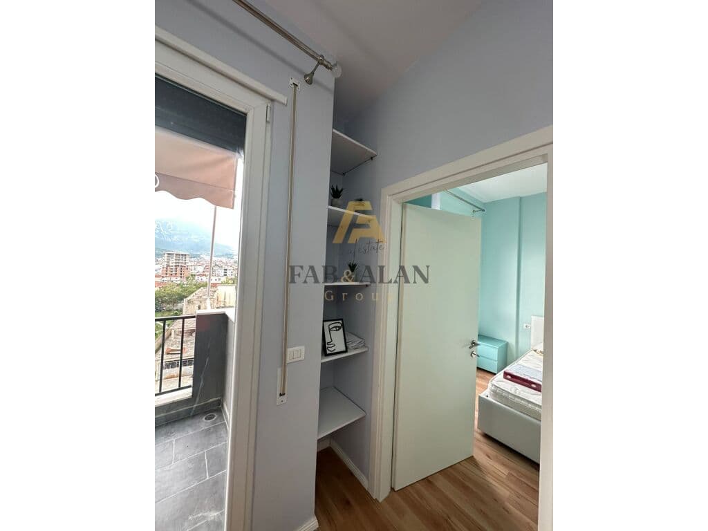 TE 5 MAJI APARTAMENT 2+1 PER QERA! 4
