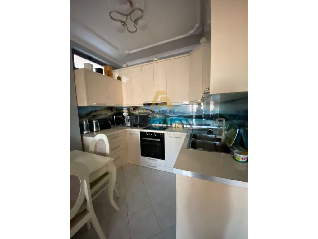 APARTAMENT 2+1 PER SHITJE NE DURRES TEK ISH RAJONI! 3