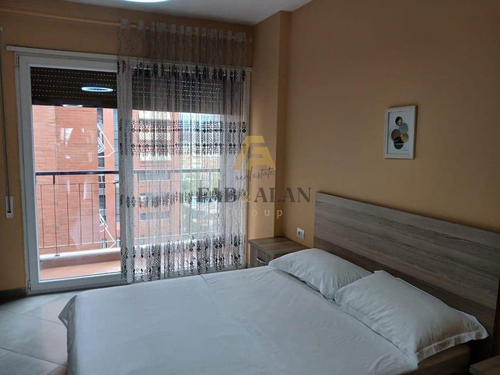 JEPET ME QERA APARTAMENT 1+1 - RRUGA E BURGUT, PRAN SPAK ! 3