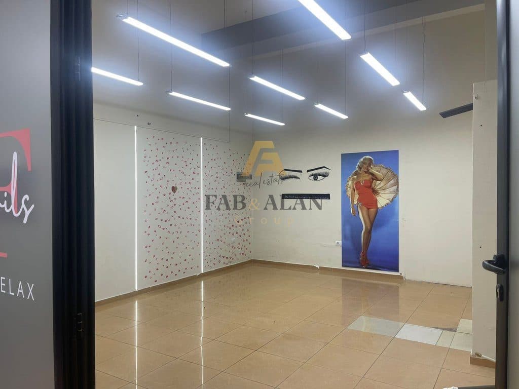 Jepet me qira ambient biznesi 33 m² 2