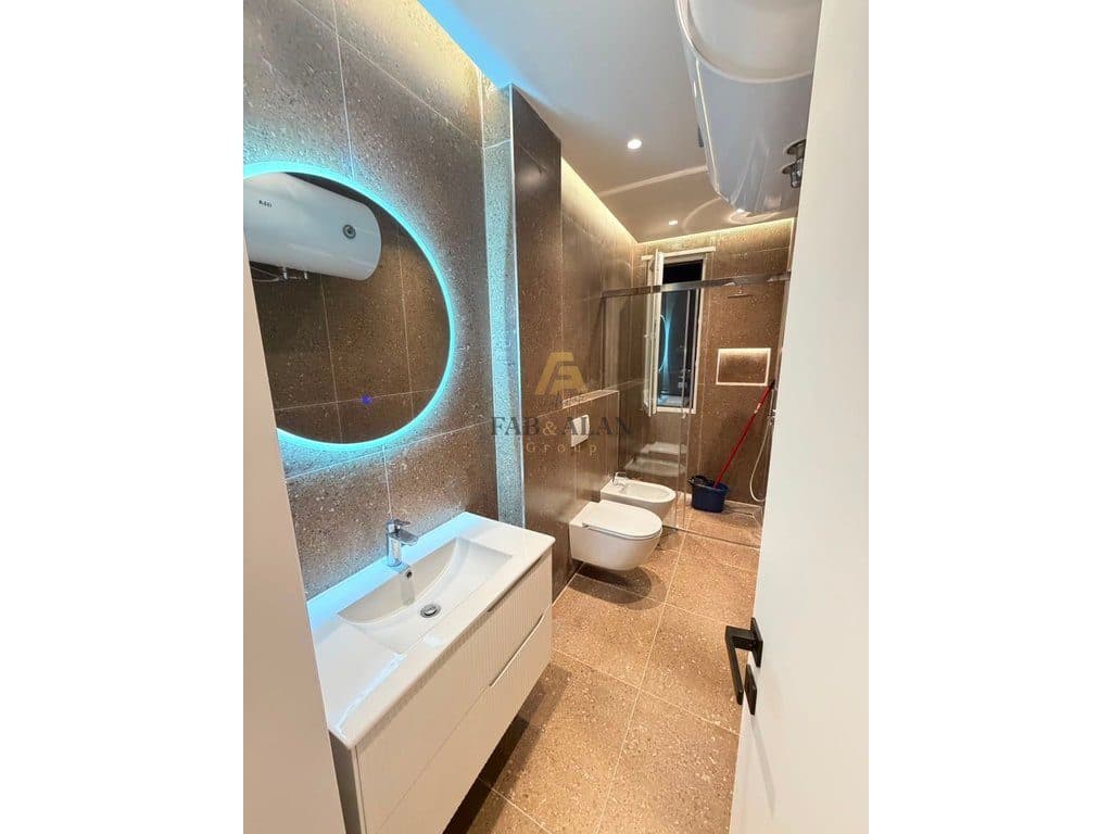 🏡 SHITET APARTAMENT 2+1 – BRRYL 4