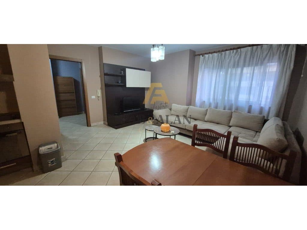 TEK 21 DHJETORI APARTAMENT 2+1 PER QERA! 2