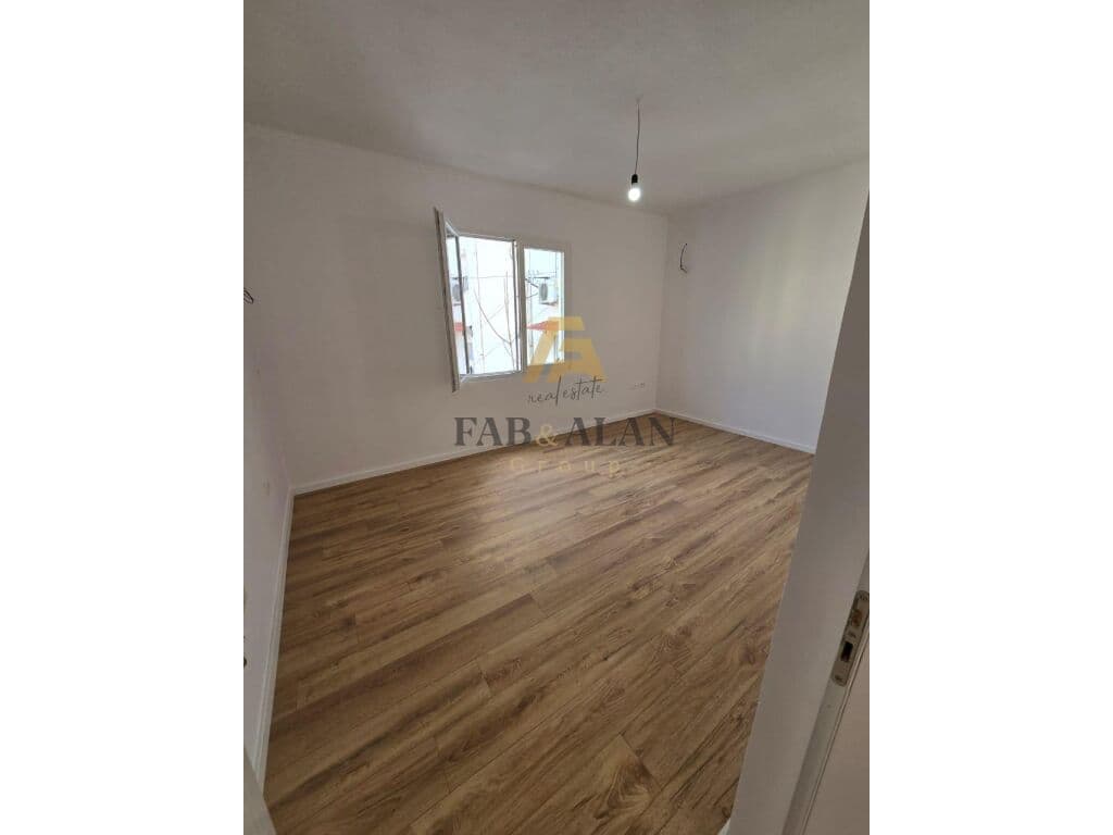 APARTAMENT 2+1 PER SHITJE TEK OXHAKU PRANE PEDIATRISE! 3