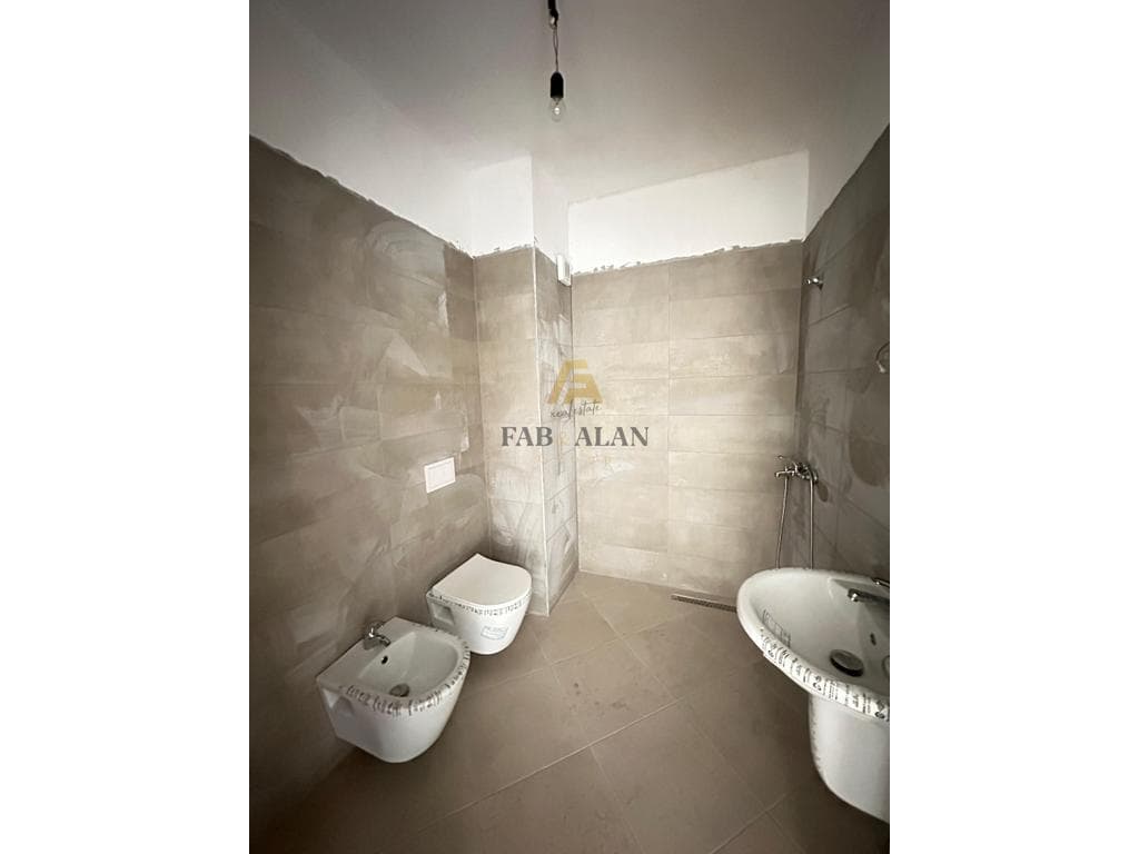 Apartament 1+1 për Shitje pranë Fiori Di Bosko Çmimi: 128,000 € 4
