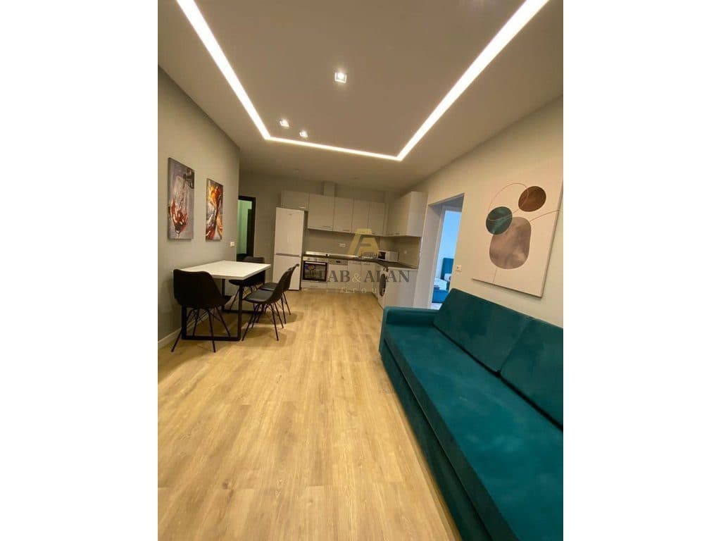 TEK 21 DHJETORI APARTAMENT 2+1 PER QERA! 2