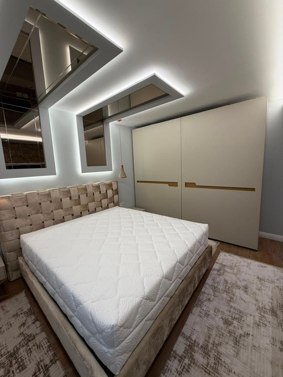 Apartament 2+1+2 Për Shitje ke Blloku Gintash në Laprakë, Tiranë - 273,605€ | 106 m² 4