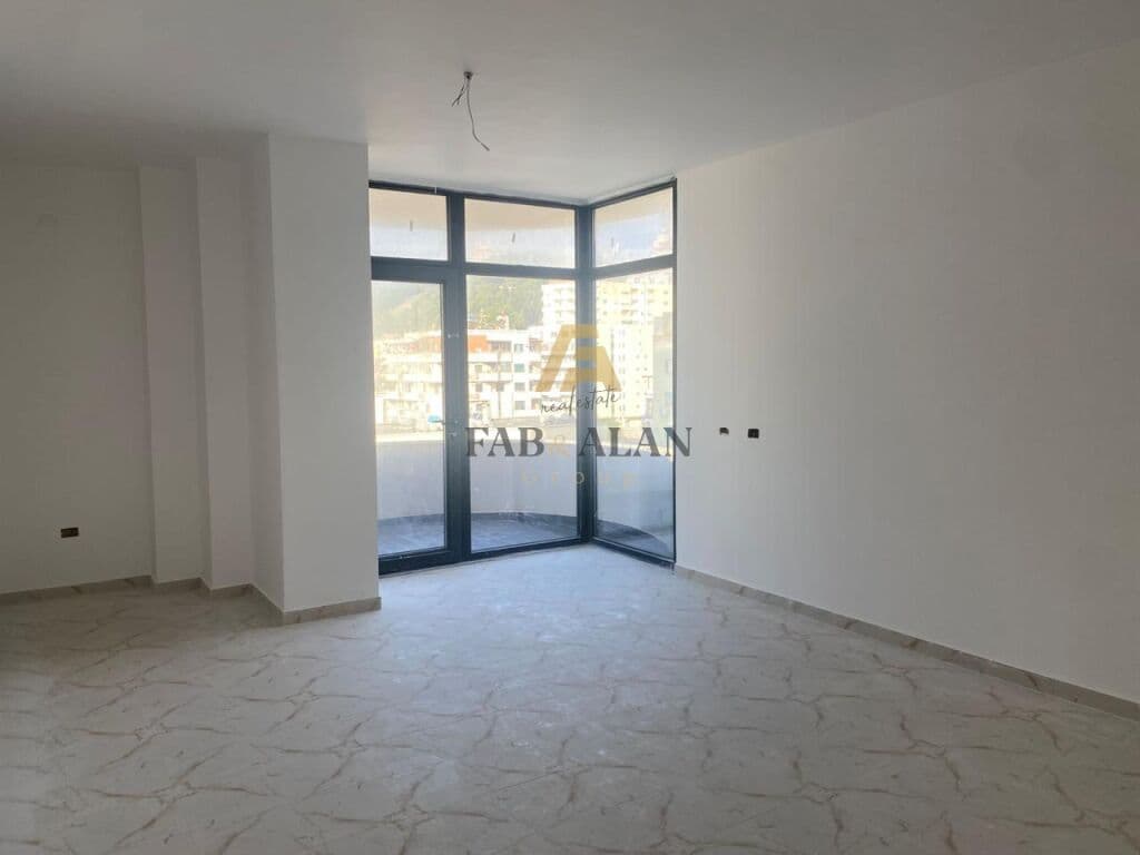 APARTAMENT 3+1+3 PER SHITJE TEK VOLLGA! 3