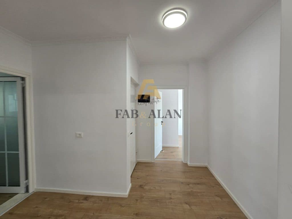 TEK RRUGA BARDHYL APARTAMENT 2+1 PER SHITJE! 4