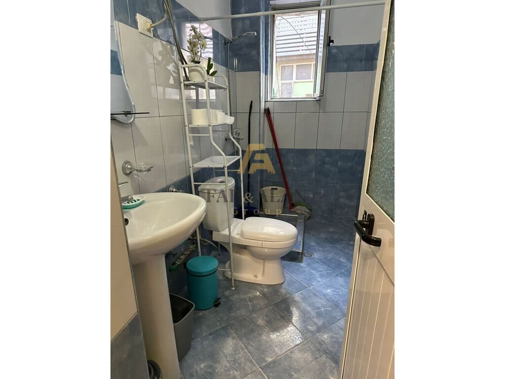 TEK ISH STACIONI I TRENIT APARTAMENT 1+1 PER QERA! 4
