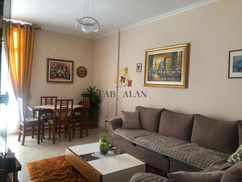 APARTAMENT 2+1+GARAZH PER QERA NE ASTIR!