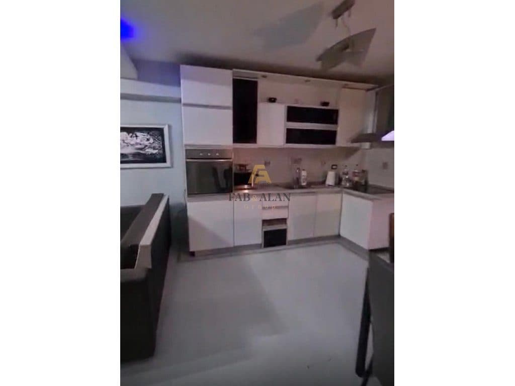 NE DURRES APARTAMENT 2+1 PER SHITJE! 2