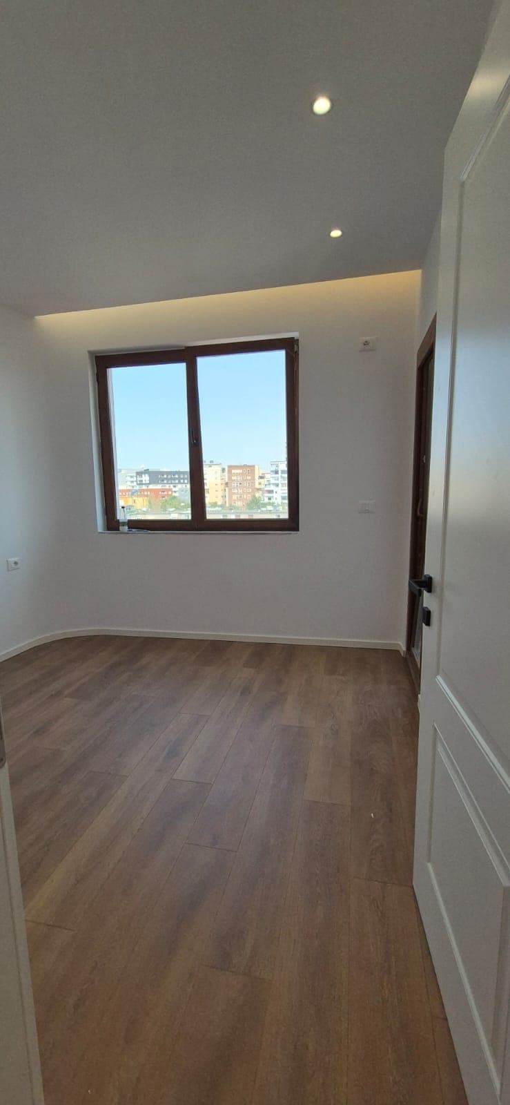 🏡 SHITET APARTAMENT 2+1 – RRUGA FADIL BODINAKU 3