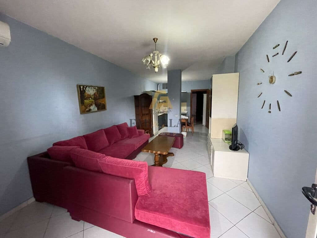 APARTAMENT 1+1 PER QERA TEK ZOGU ZI!