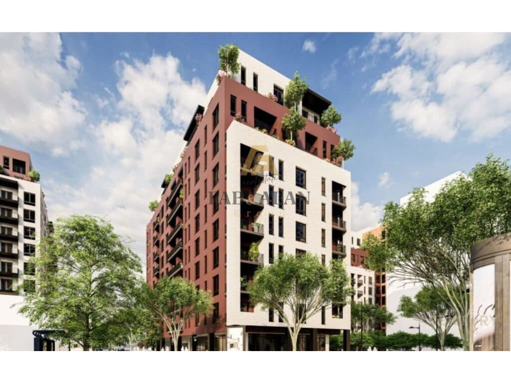 TEK KOMPLEKSI AURA APARTAMENT 2+1+2 PER SHITJE! 1