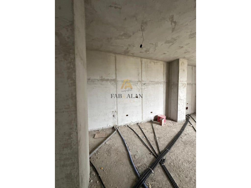 TEK GENER 2 BULEVARDI I RI, APARTAMENT 1+1 PER SHITJE! 3
