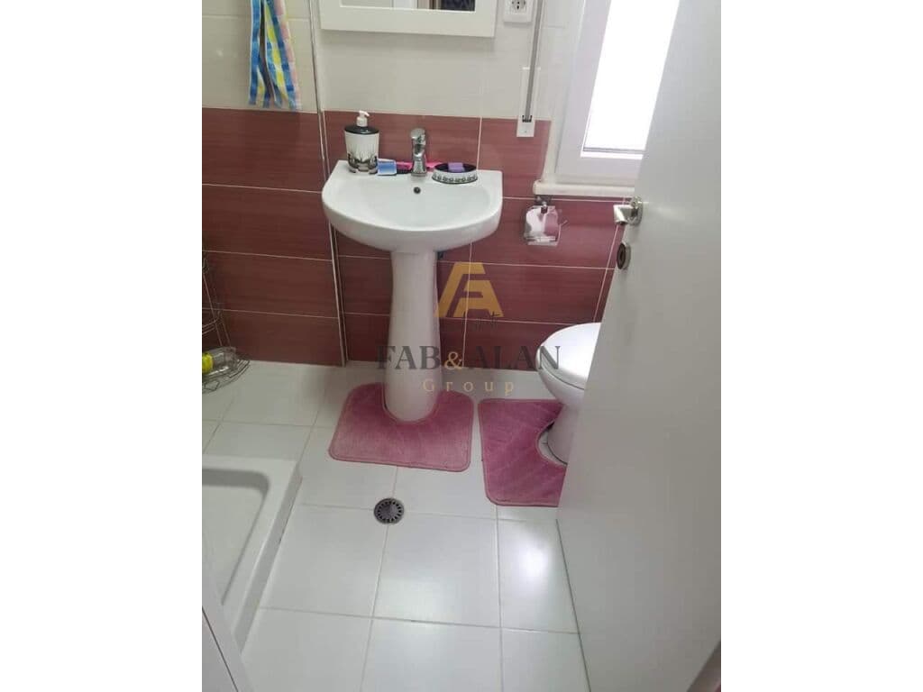 APARTAMENT 3+1+2 NE SHITJE NE ALI DEM! 3