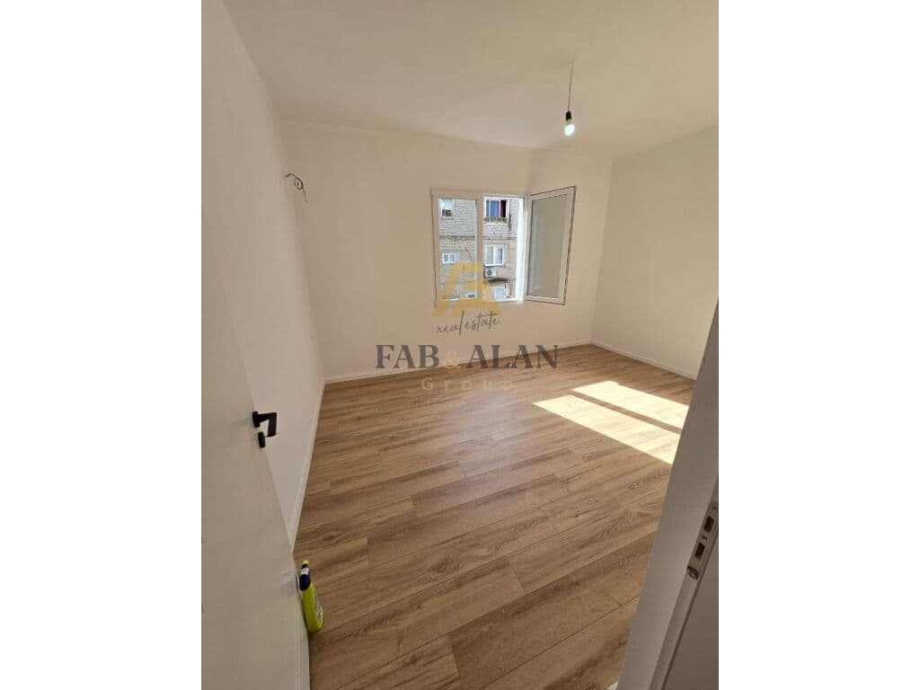 APARTAMENT 2+1 PER SHITJE TEK OXHAKU PRANE PEDIATRISE!
